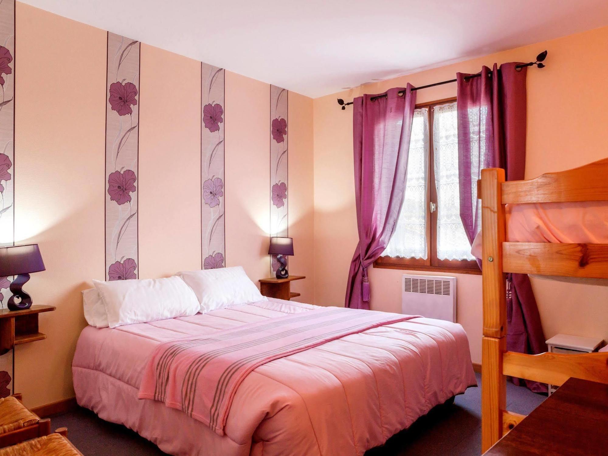 Hotel Restaurant La Braisiere Saint-Romain  Экстерьер фото